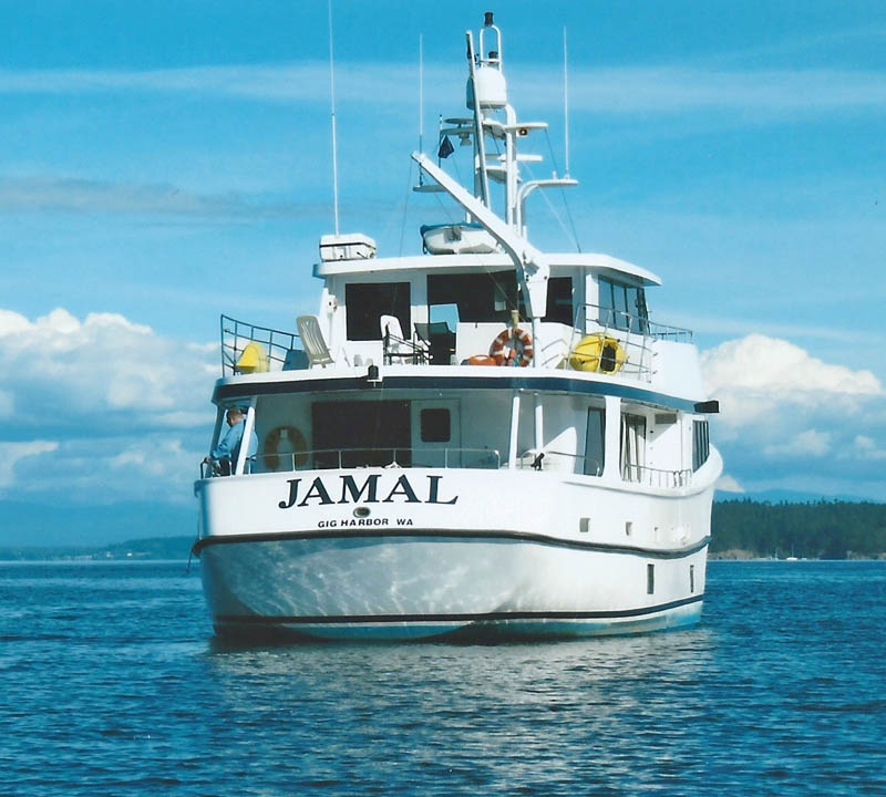 trawler yacht charter